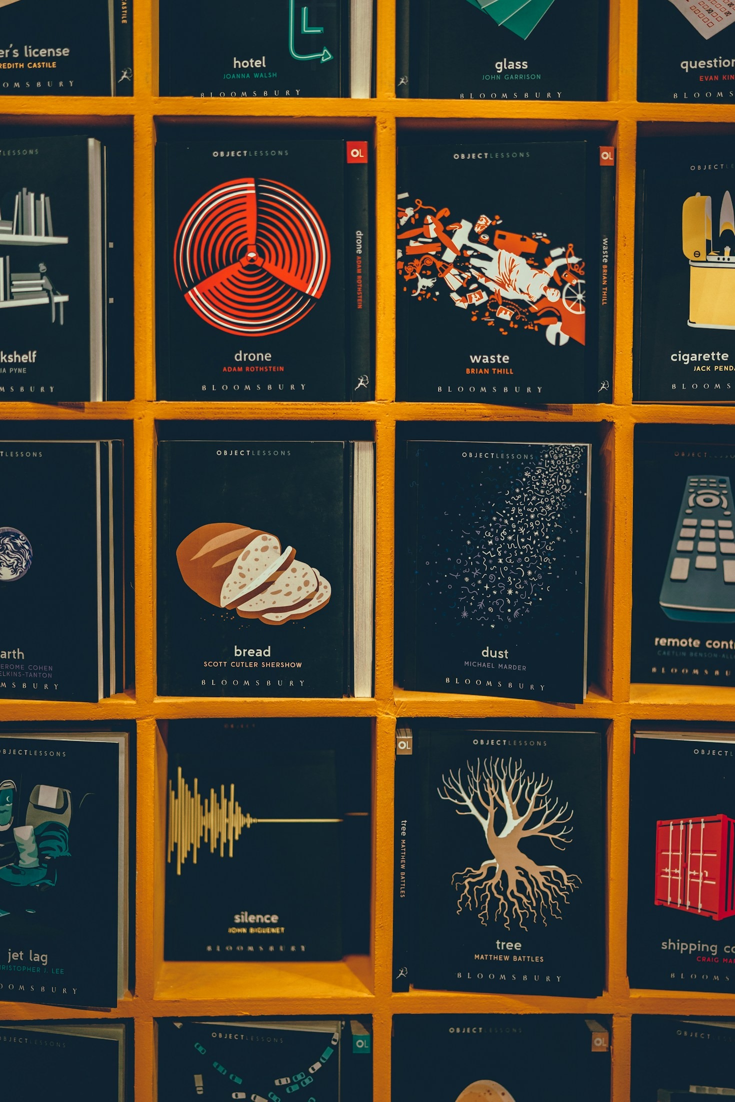 Discussing Physics in the Context of Creative Writing